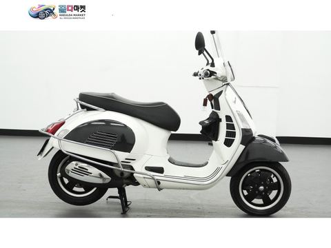 베스파 GTS 125 슈퍼 2013년식 아시아 최대규모 ㅡ파쏘매매단지ㅡ 오토바이매입 판매 위탁매매합니다.