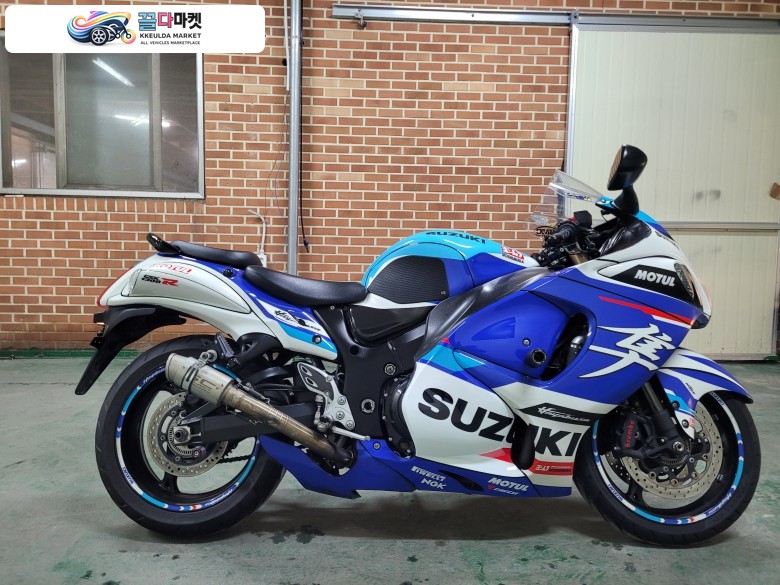 스즈끼 하야부사 2018년식 스즈키 GSX1300RA 하야부사 2.5세대 18년 3.4만km SC쌍발