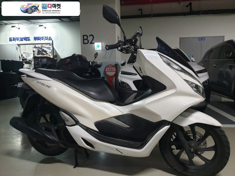 혼다 PCX 125 FI 2020년식 ▶▷드라이브애드/DC-080/ 혼다 / PCX /20년식/ 5.5만km /중고 오토바이 판매◁◀