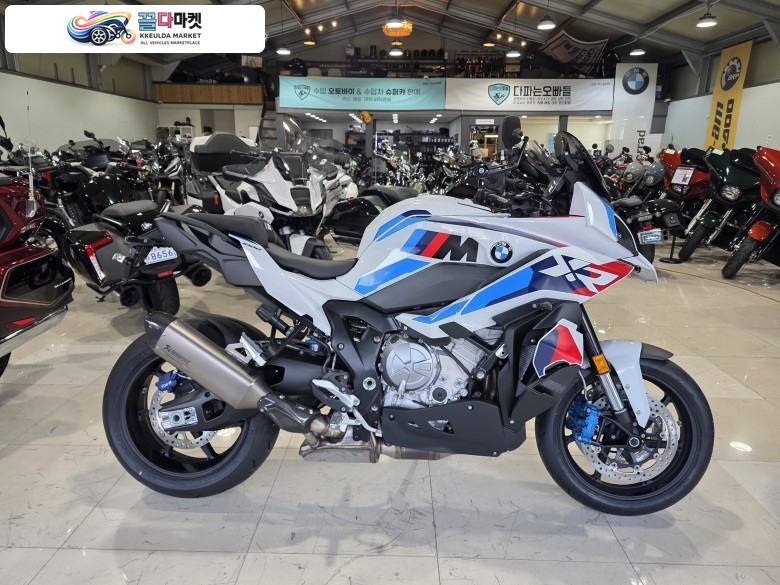 BMW M 1000 XR 2026년식 M1000XR 2006년식 입니다!!!!