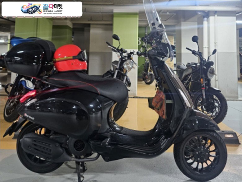 베스파 스프린트 125 ABS 2019년식 베스파 스프린트 ABS 카본에디션, 모든 점검완료