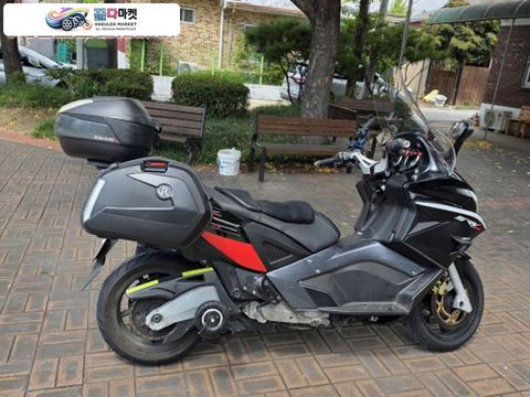 아프릴리아 SRV 850 2015년식 아프릴리아 SRV850 판매합니다