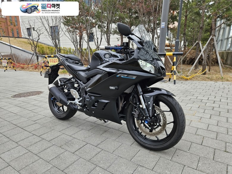 야마하 YZF R3 2024년식 신차급 야마하 R3 퀵시프트 모델