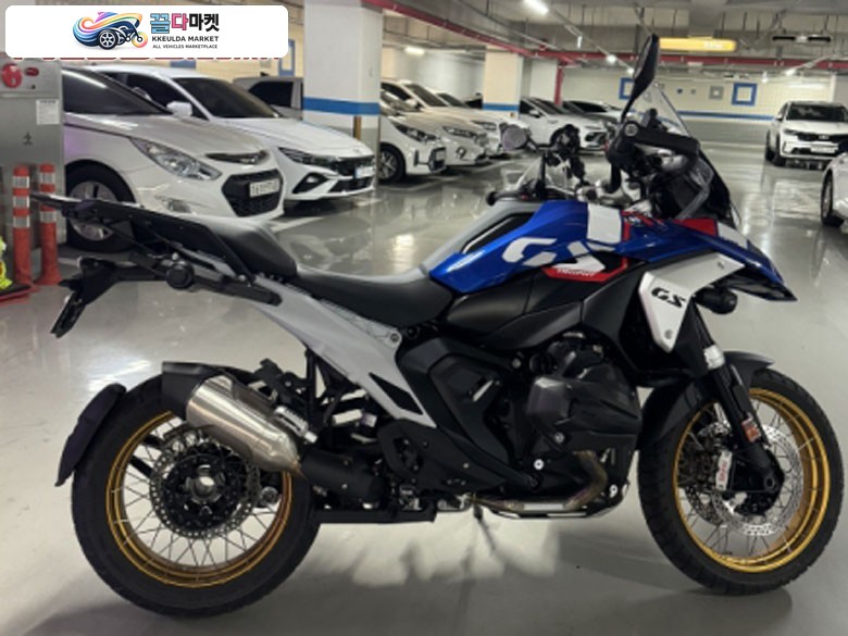 BMW R 1300 GS 2026년식 BMW R1300GS 트로피 2026년식, 신차급 차량 판매합니다.