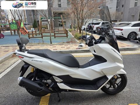 혼다 PCX 125 ABS 2025년식 PCX 125 25년식 800km 짧은 주행거리 출퇴근 신차급 425만