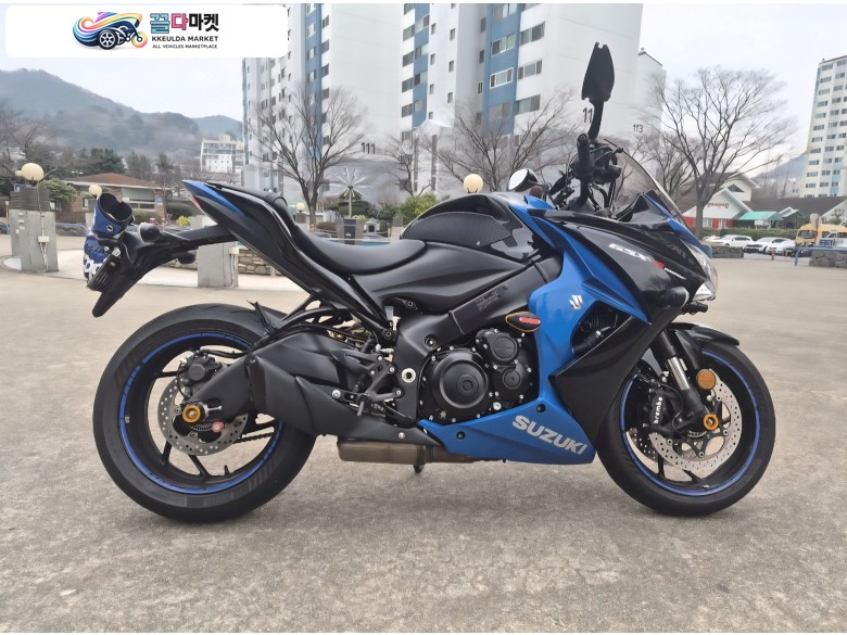스즈끼 GSX S 1000 F 2020년식 상태좋은  매물입니다