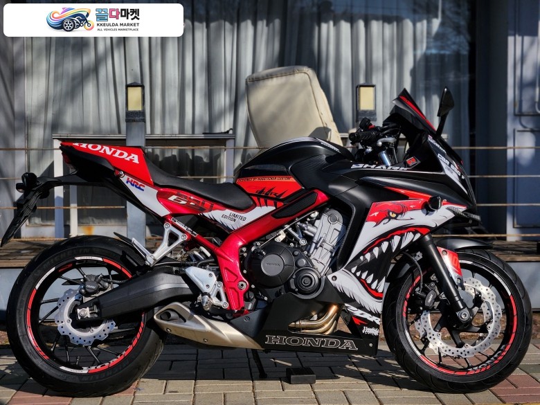 혼다 CBR 650 F 2016년식 2016년 혼다 CBR650F 4409KM 관리상태 최상 판매합니다.