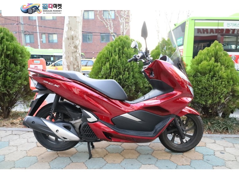 혼다 PCX 125 CBS 2020년식 [토모바이크] PCX125 CBS 2020년식 레드 중고차량 판매