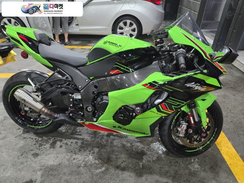 가와사키 닌자 10 R ABS 2023년식 23년식 가와사키 zx-10r 판매합니다