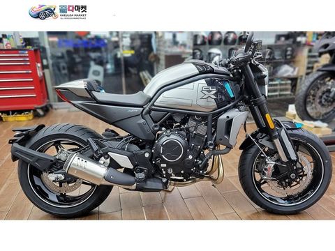 CF모토 700 CLX 스포츠 2023년식 매입대차합니다//카드12~16개월 무이자할부가능!//신한마이카,하나오토론,KB매직카5%대 120개월 할부!!