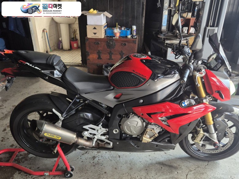 BMW S 1000 R 2015년식 BMW S1000R 15년식판매합니다
