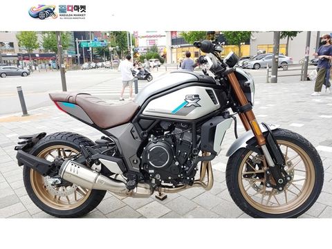 CF모토 700 CLX 2023년식 700clx헤리티지//매입대차합니다//카드12~16개월 무이자할부가능!//신한마이카,하나오토론,KB매직카5%대 120개월 할부!!