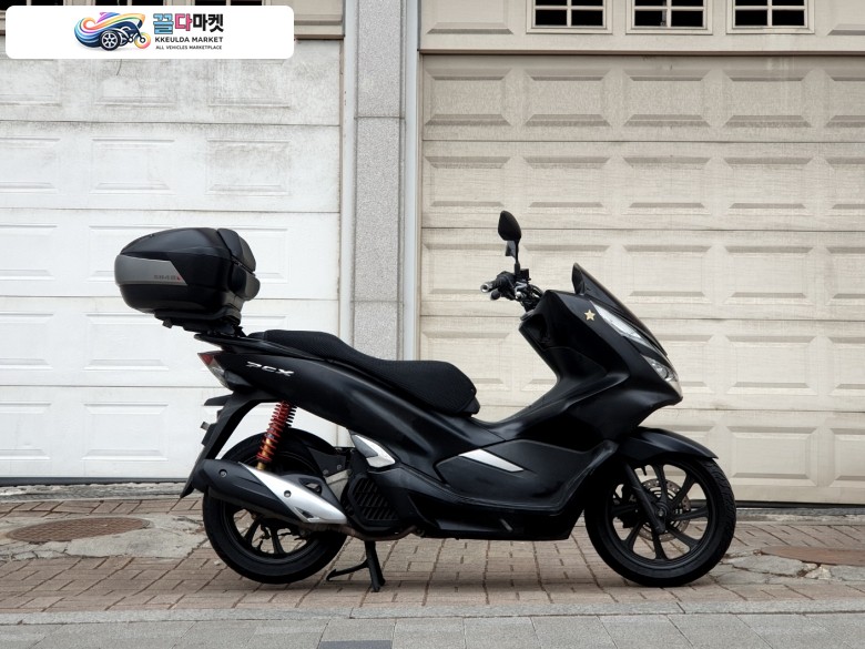 혼다 PCX 125 FI 2018년식 몽키바이크 - 18년식 혼다 PCX125FI (S급!엔진GOOD!탑박스!점검완료!) 오토바이매입!대차가능!전국바이크매입!
