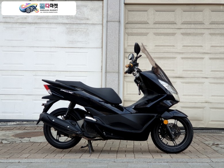 혼다 PCX 125 FI 2015년식 몽키바이크 - 15년식 혼다 PCX125FI (S+급!무사고!2만7천실키로수!옵션다수!점검완료!) 오토바이매입!대차가능!전국바이크매입!