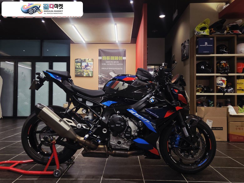 BMW M 1000 R 2023년식 23년 BMW M1000R 컴페티션 전국 최저가 판매합니다
