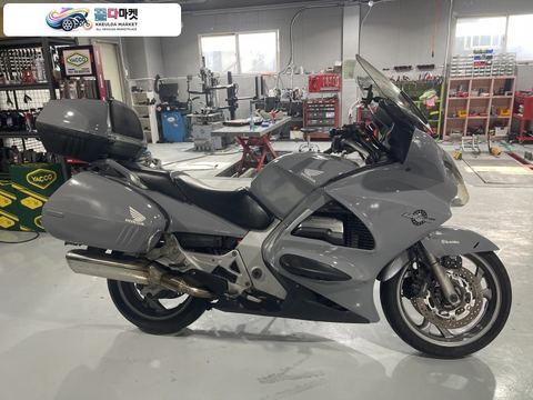 혼다 ST 1300 2004년식 혼다  st1300