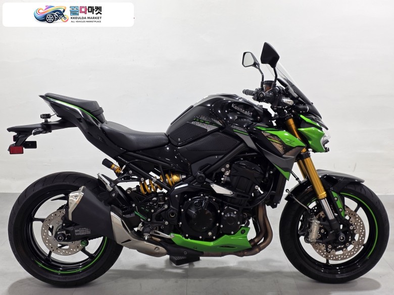 가와사키 Z 900 SE ABS 2023년식 (전국무료배송) 23년식 가와사키 Z900SE ABS 올린즈 버전 차량 판매/대차