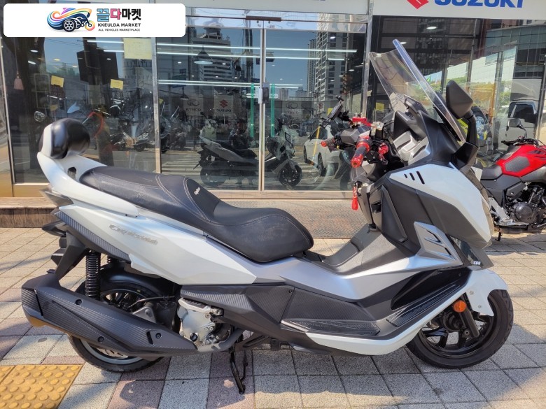 SYM 크루심 300 ABS 2021년식 (주)비엠티에이 / 바이크 관련 상담 환영
