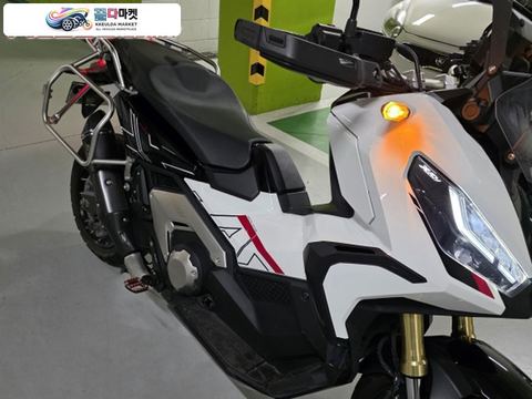 혼다 X ADV 2023년식 혼다 X-ADV750 판매합니다.
