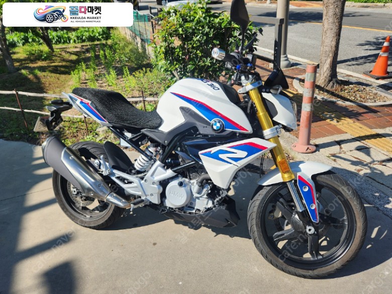 BMW G 310 R 2020년식 BMW G310R 2020년식 스페셜컬러 판매합니다~