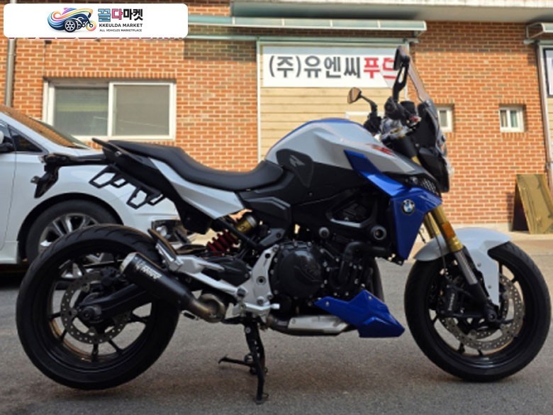 BMW F 900 R 2022년식 f900r/22년식/18,624km/머플러구조변경/점검완료