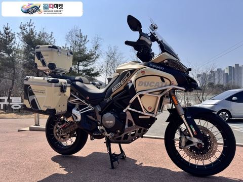 두카티 멀티스트라다 1260 엔듀로 2019년식 멀티스트라다1260 앤듀로 1인소유 10570km 풀배기