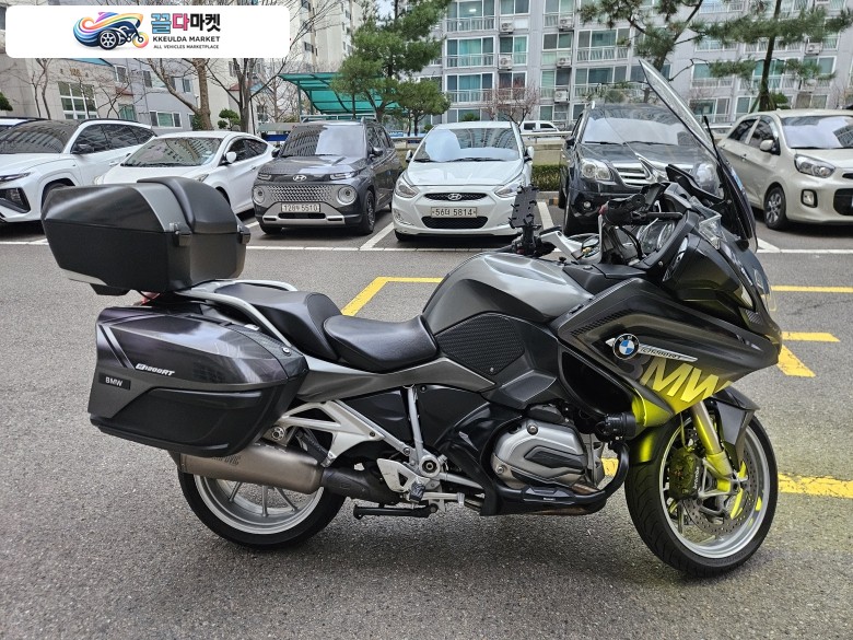 BMW R 1200 RT 2015년식 BMW R 1200 RT 1050만원에 팝니다