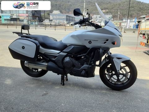 혼다 CTX 700 2014년식 여기 빛나는 혼다 디씨티 팔아봅니다~~대차가능 (신한 하나 엠케피털)