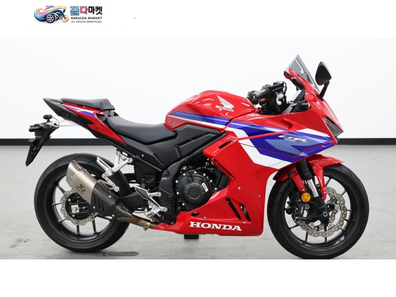 혼다 CBR 500 R 2024년식 [ 매버릭바이크 ] / 아크라포빅 장착된 컨디션 최상 CBR500R 판매합니다.
