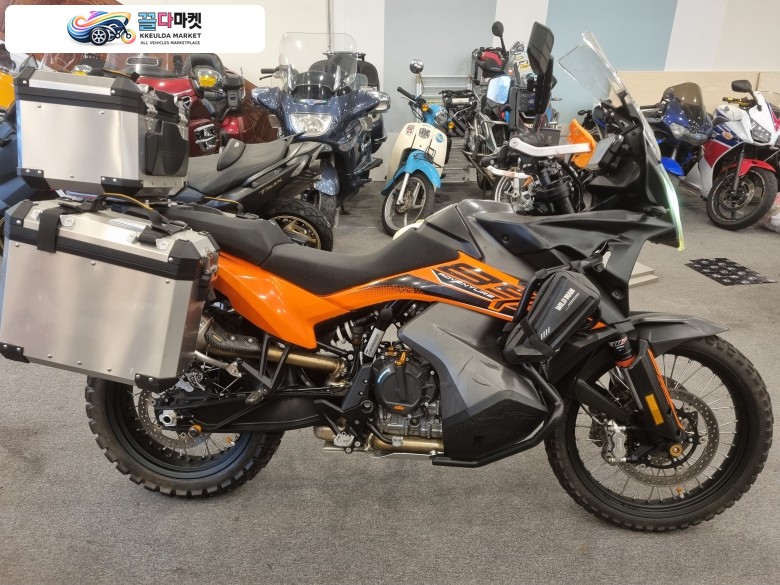 KTM 890 어드벤처 2021년식 듀얼 최고인기 890어드벤처
