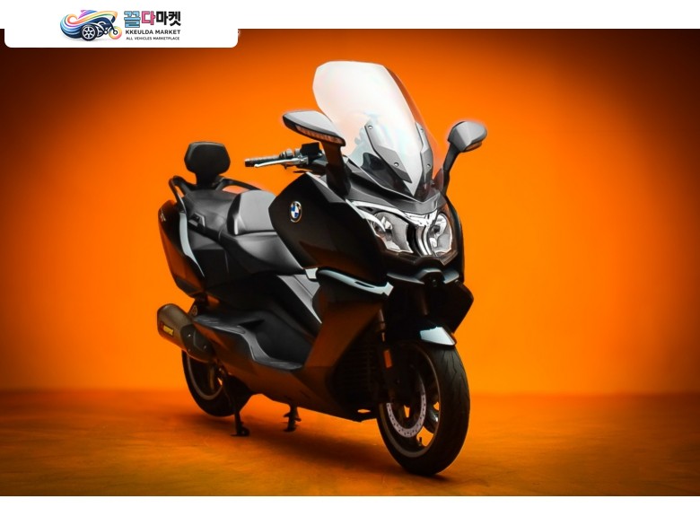 BMW C 650 GT 2018년식 짧은키로수 , 필수 튜닝옵션 구성 , 최상급 차량 입니다.