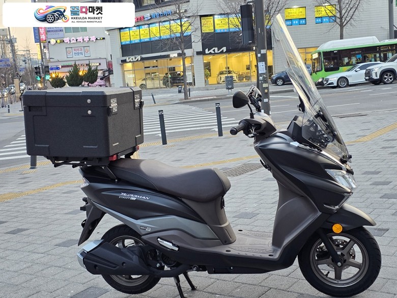 스즈끼 버그만 스트리트 125 EX 2024년식 ［스즈키대리점］매입대차합니다. (중고)버그만 스트리트125 24년식 풀옵션!