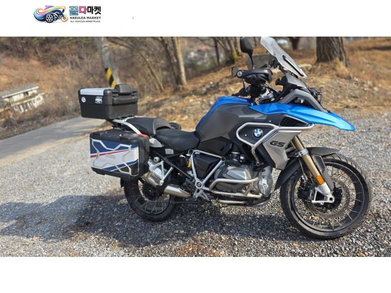 BMW R 1250 GS 2019년식 2019년식 2020년 2월 출고 R1250GS입니다.
