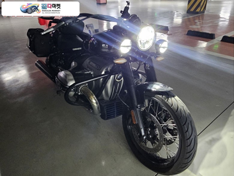 BMW R 18 2022년식 bmw r18 노멀 팝니다