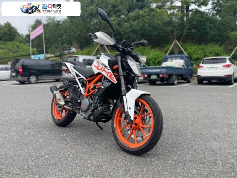 KTM 390 듀크 2019년식 2019년식 듀크390 37,000km