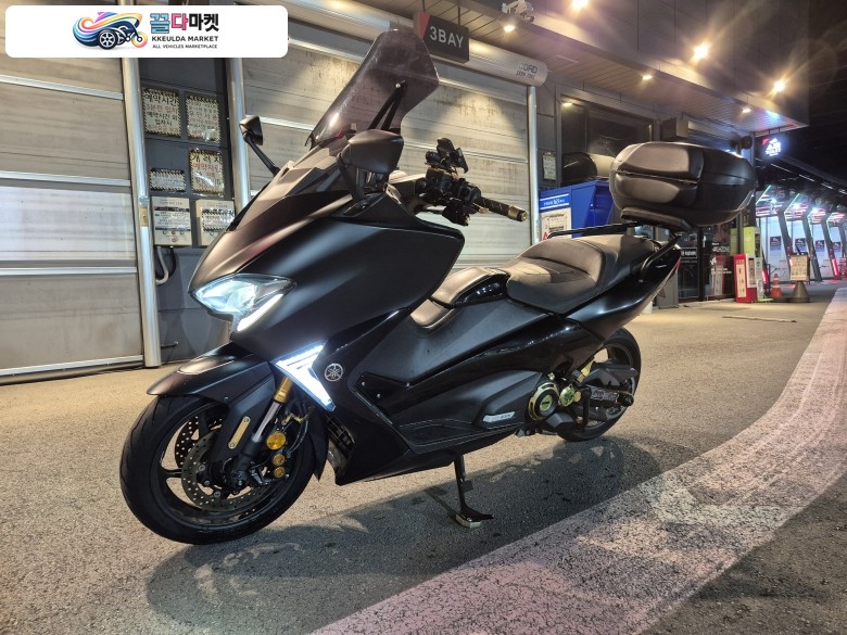 야마하 티맥스 DX 2019년식 티맥스 DX