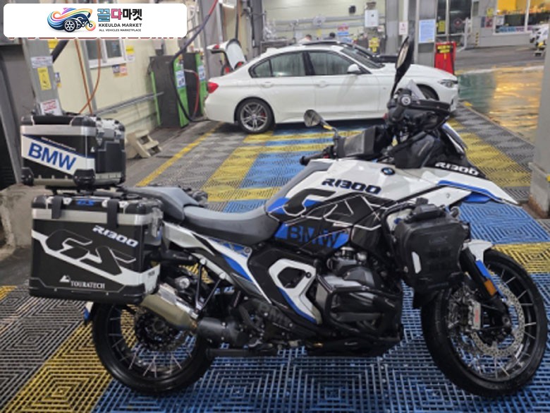 BMW R 1300 GS 2024년식 24년 R1300GS 78XX KM 팝니다