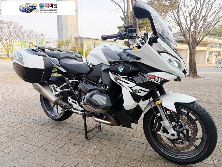BMW R 1250 RS 2023년식 BMW R1250RS 2023년식 판매합니다.(키로수짧은)