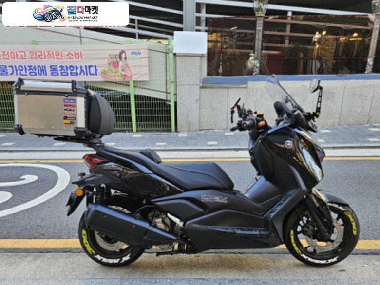 야마하 X 맥스 300 ABS 2024년식 엑스맥스300 페리모델 팝니다.(정품 컴포트 시트,프로펜더 쇼바,그외 옵션 다수)