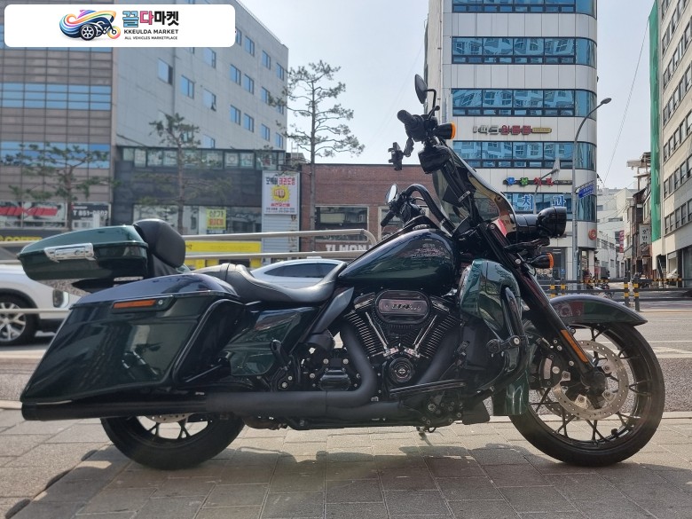 할리데이비슨 로드킹 스페셜 2021년식 백마모터스 - 할리데이비슨 로드킹 스페셜 판매합니다.