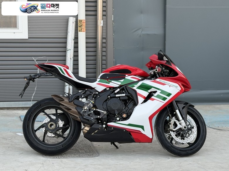 MV-아구스타 F3 R 2023년식 23년식 아구스타 F3R 판매합니다