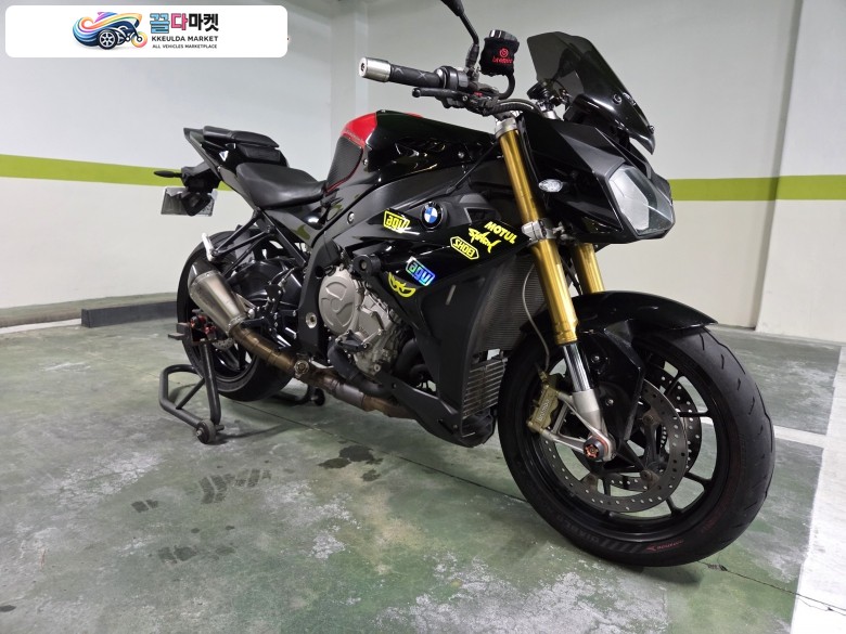 BMW S 1000 R 2014년식 BMW S1000R  14년식 판매 합니다.