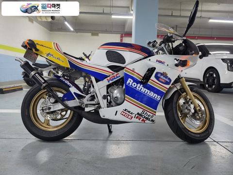 야마하 TZR 50 R 2004년식 2004년식 TZR50R 팝니다.