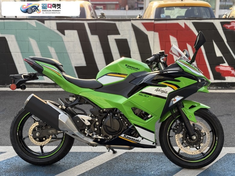 가와사키 닌자 500 R 2025년식 모토몰 - 종합바이크 쇼핑몰 / 2025년식 가와사키 닌자 500 그린 현금할인 or 36개월 카두 무이자 / 1금융권 저금리 현금할부 /