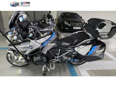 BMW R 1250 RT 2023년식 Bmw 23년4월식 R1250RT 풀옵션 판매합니다