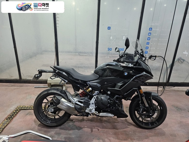 BMW F 900 XR 2024년식 BMW F900XR 1060km 신차급 판매 합니다