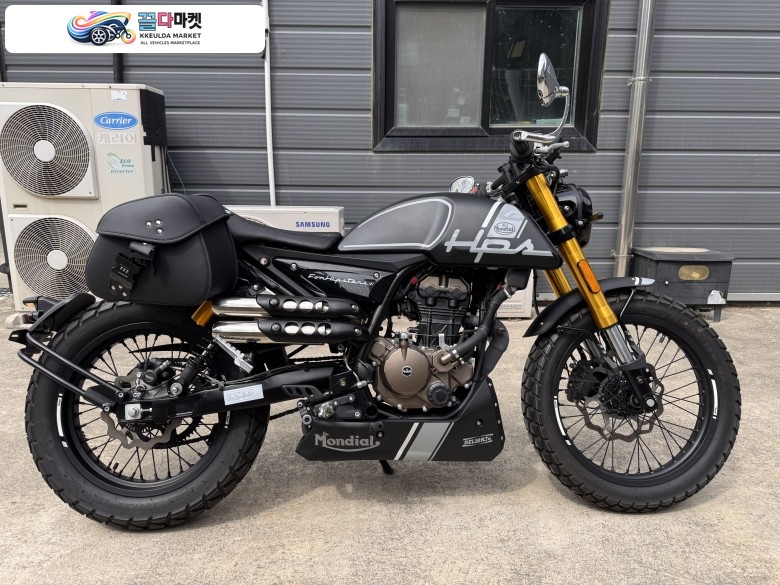FB 몬디알 힙스터 125 2024년식 SLBIKE 2024년식 몬디알 힙스터 125 블랙 판매