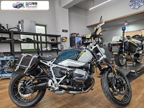 BMW R 나인 T 스크램블러 2023년식 BMW 2023년식 RNINET 스크램블러 옵션719