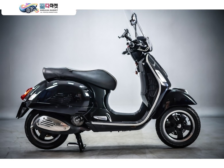 베스파 GTS 300 2015년식 착한형의오토바이 모든 바이크 정직한 매입 신속한 매입 도와드립니다.