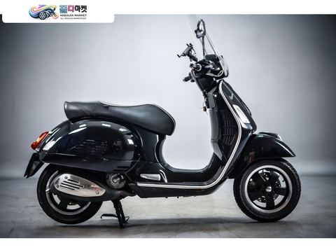 베스파 GTS 300 2015년식 착한형의오토바이 모든 바이크 정직한 매입 신속한 매입 도와드립니다.